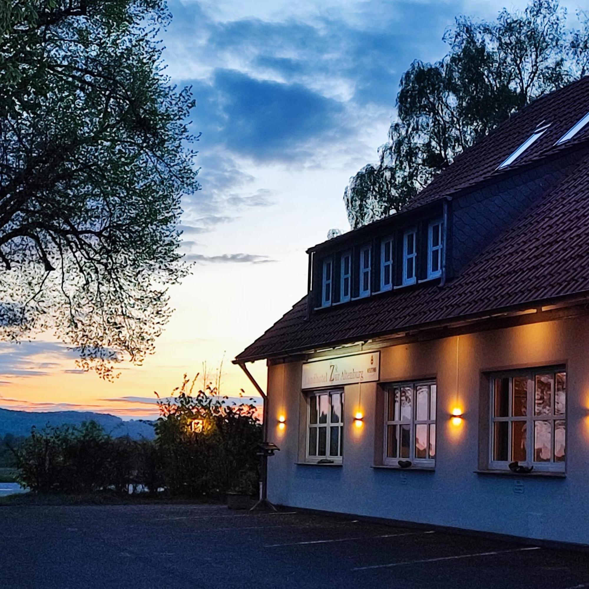 Landhotel Zur Altenburg Kalefeld Екстериор снимка