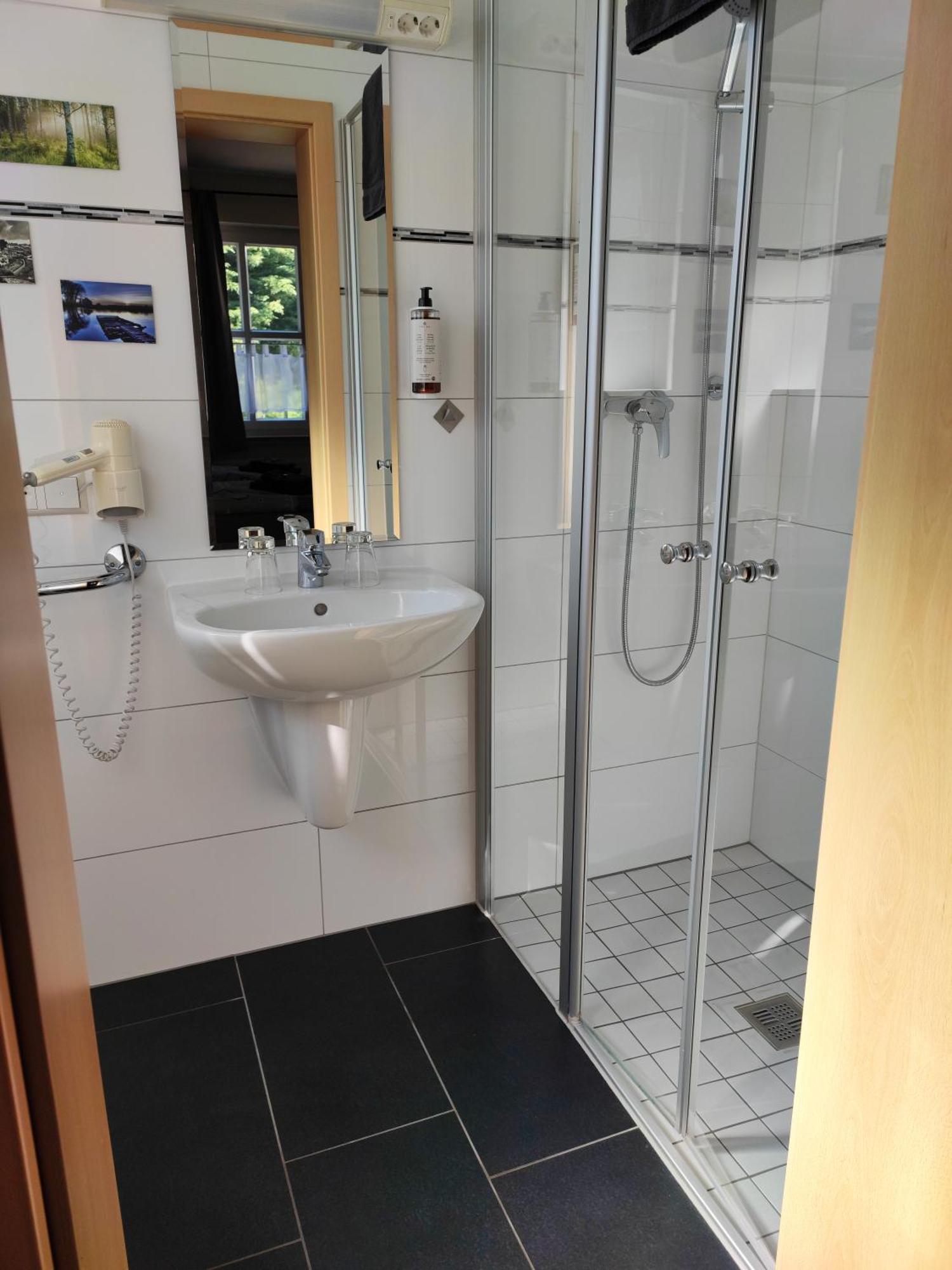 Landhotel Zur Altenburg Kalefeld Стая снимка